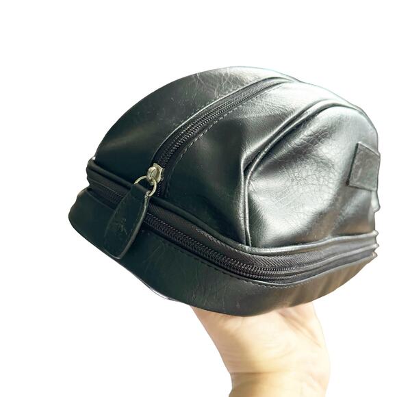 Original Penguin by Munsingwear Men's Black Faux Leather Travel Toiletry Bag OS - Picture 3 of 13